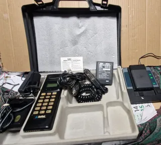 Telefono mobile vintage Italtel Nibbio