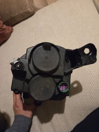 Faro derecho Fiat 500L parachoques