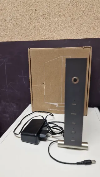 Vodafone CGA4233VBF Router Fibra5