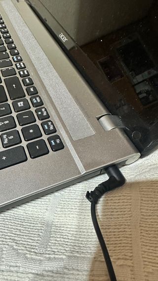 Acer: Aspire V3-771G (VA70)