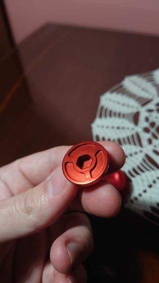 TAPONES ROSCADO TAPA BOBINAS HONDA MOTOR CNC ROJO