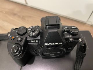 Olympus OM-D E-M1 + objetivo Samyang 10mm f/2.8