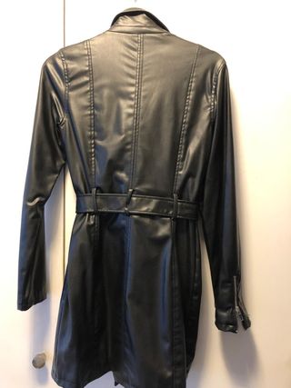 Vestido abrigo efecto cuero rocker ZARA-Talla S
