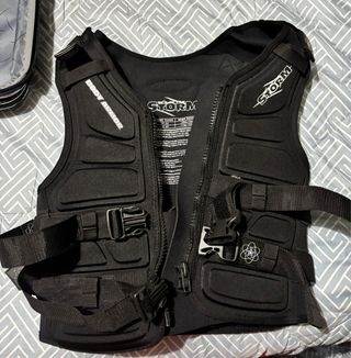 Chaleco moto de agua Storm
