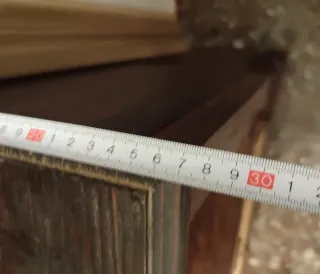 Mueble de madera antiguo