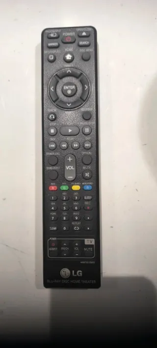 Home Cinema LG Negro modelo BH-806 SH