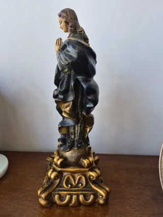Figura antigua de Virgen Inmaculada de Olot