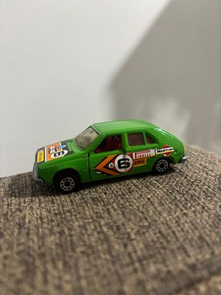 Coche de juguete Guisval amarillo