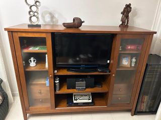 Mueble TV y Vitrina Salón Madera