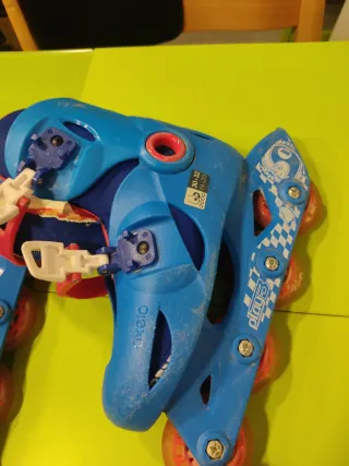 Patines en línea Oxelo azules y rojos talla 30/32