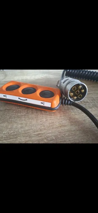 Mando plataforma elevadora camión 3 botones