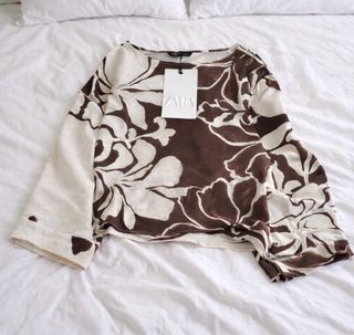 Camiseta Zara Estampada Floral Talla XS