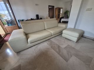 Sofá de piel blanco modular