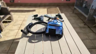 Aspiradora AEG 2300W