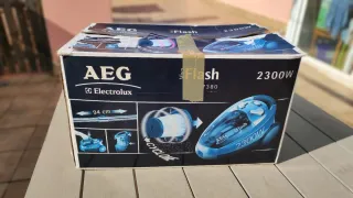 Aspiradora AEG 2300W