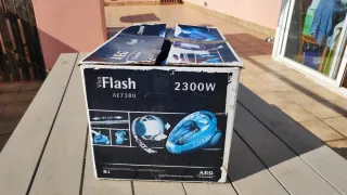 Aspiradora AEG 2300W