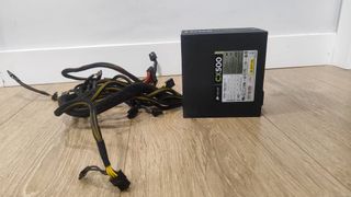 Fuente de alimentación Corsair CX500.