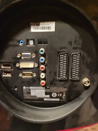 Monitor LG 24 Negro/Rojo