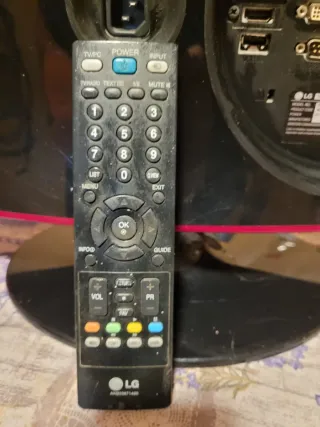 Monitor LG 24 Negro/Rojo