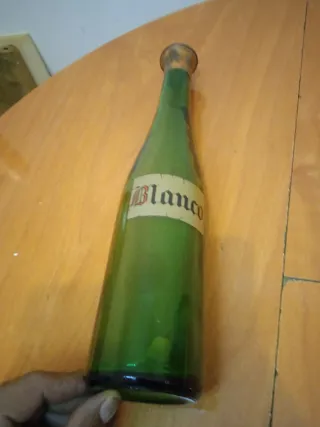 Botella antigua verde Blanco
