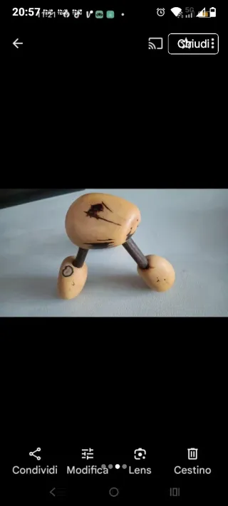 Massaggiatore fatto a mano