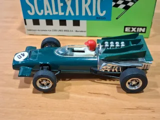 SCALEXTRIC MCLAREN M9A F.1