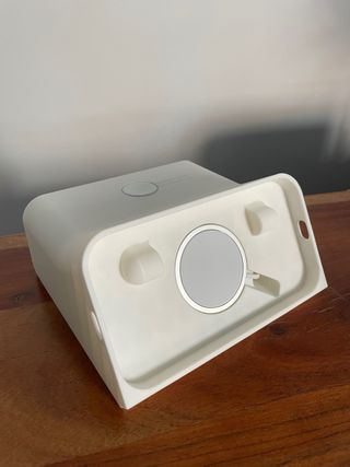 Base Carga iPhone y Apple Watch