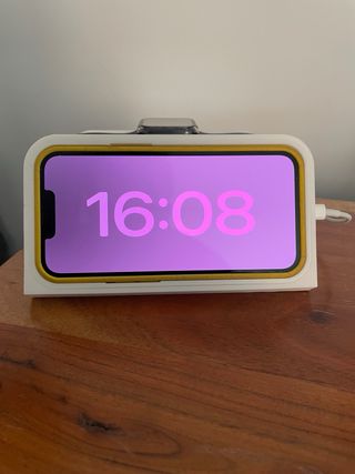 Base Carga iPhone y Apple Watch