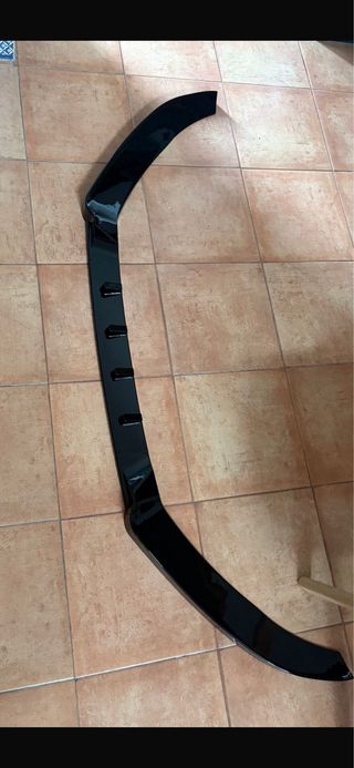 Spoiler delantero Audi negro brillante