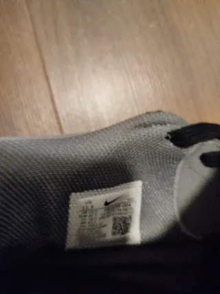 Zapatillas Nike Negras y Grises LeBron