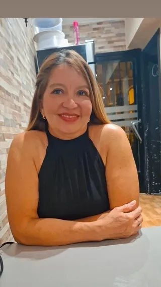 Busco empleo  limpieza o cuidados de adultos mayor