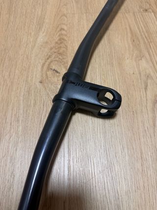 Manillar y potencia BMC carbono/aluminio MTB
