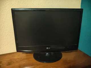 Monitor LG Flatron HD 19
