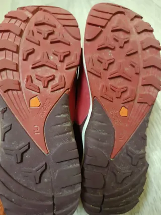 Scarpe da escursionismo T. 37