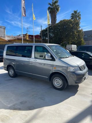 Volkswagen Caravelle 2006