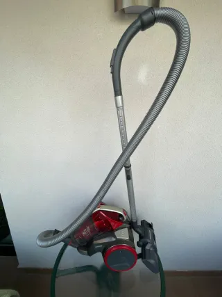 Aspirador sin bolsa (Mascotas o Alfombras)
