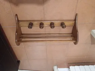 Perchero de madera
