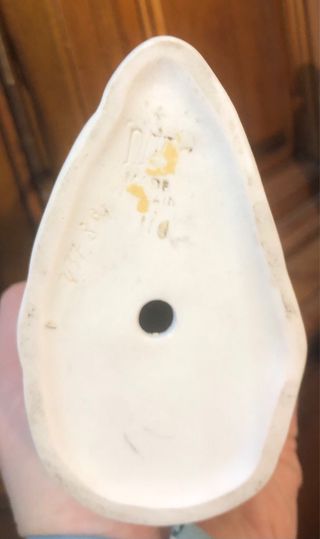 Figura Nao Lladro Mujer con Oca Porcelana