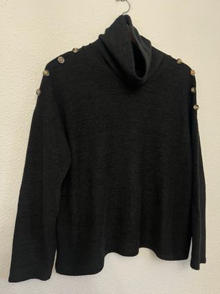 Jersey My Style Negro Cuello Alto Talla M/L