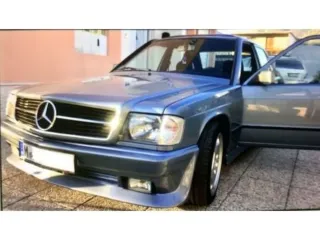 Calandra Mercedes 190 W201 (Look SEC)