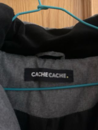Cazadora gris Cache Cache con capucha