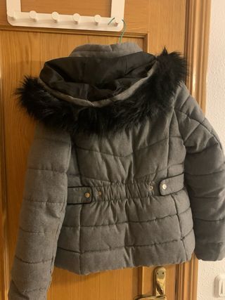 Cazadora gris Cache Cache con capucha