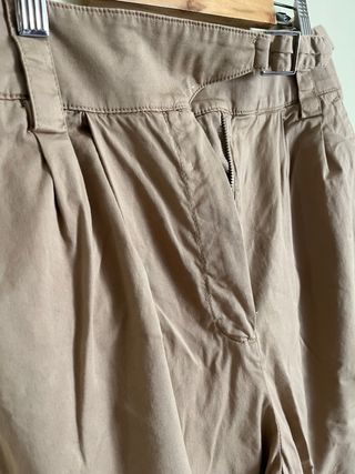 Pantalón Mango beige