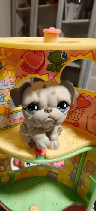 Littlest Pet Shop Bulldog Gris Ojos Azules