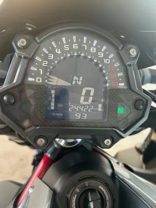 Kawasaki Z900, 125cv en muy buen estado y cuidada.