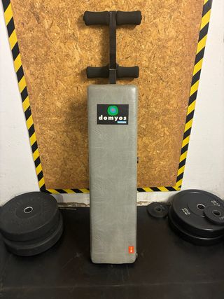 Banco de pesas y abdominales Domyos