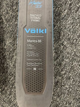 Esquís All Mountain Völkl Mantra 88