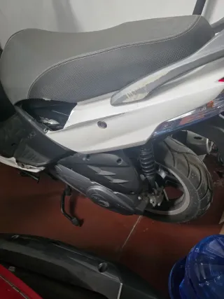 Kymco Agility City 125cc Scooter