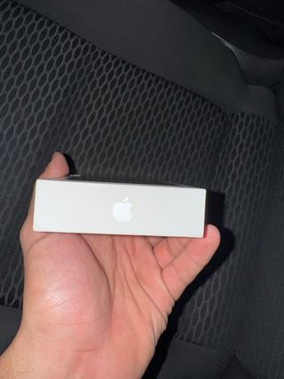 iPhone 16e Apple ancora sigillato mai aperto.