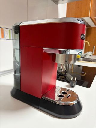 Cafetera Delonghi Dedica Style Roja
